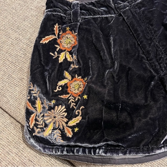 Free People Wild Roses Embroidered Shorts Size 10. NWT! $198 - Picture 5 of 9